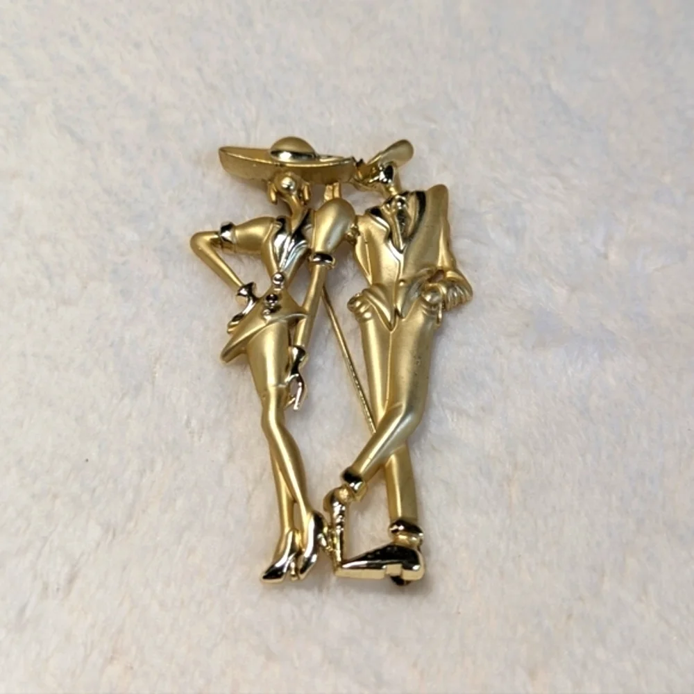Vintage 80"s Goldtone Man and Woman Fashionista Couple Brooche - Picture 2 of 7
